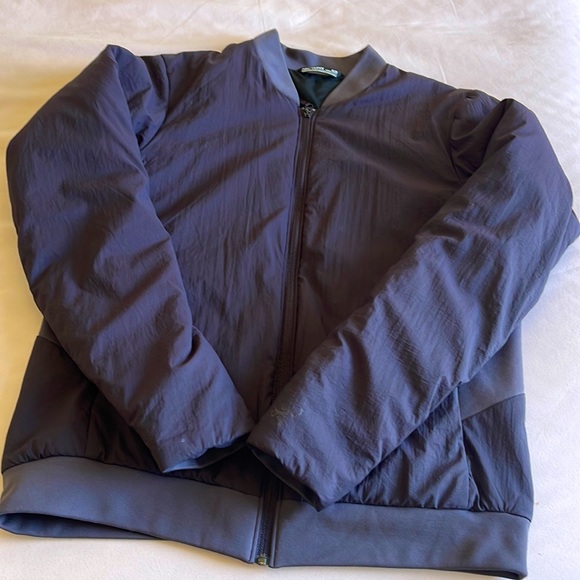 Arc'teryx | Jackets u0026 Coats | Arcteryx Atom Lt Short Jacket Women Color  Phantasm | Poshmark